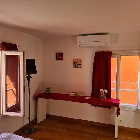 Apartamento La Tropezienne, Duplex 73 M2, 100 M Du Port, Climatisation, Grande Terrasse Sanary-sur-Mer