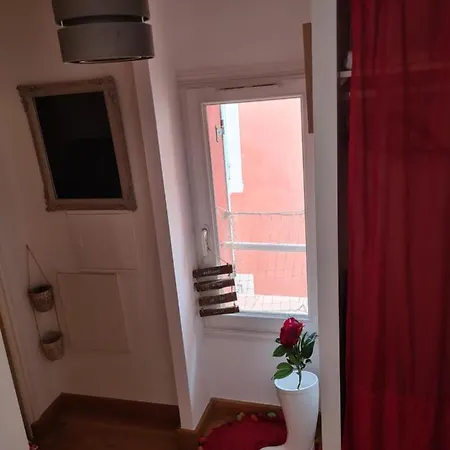 La Tropezienne, Duplex 73 M2, 100 M Du Port, Climatisation, Grande Terrasse